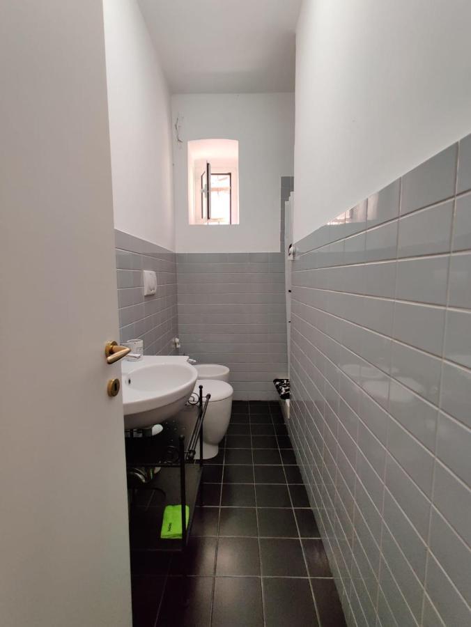 Wow Home - 175 Mq - Posteggio Privato - Davanti Porto Traghetti - Fino A 10 Posti Letto Gênes Extérieur photo