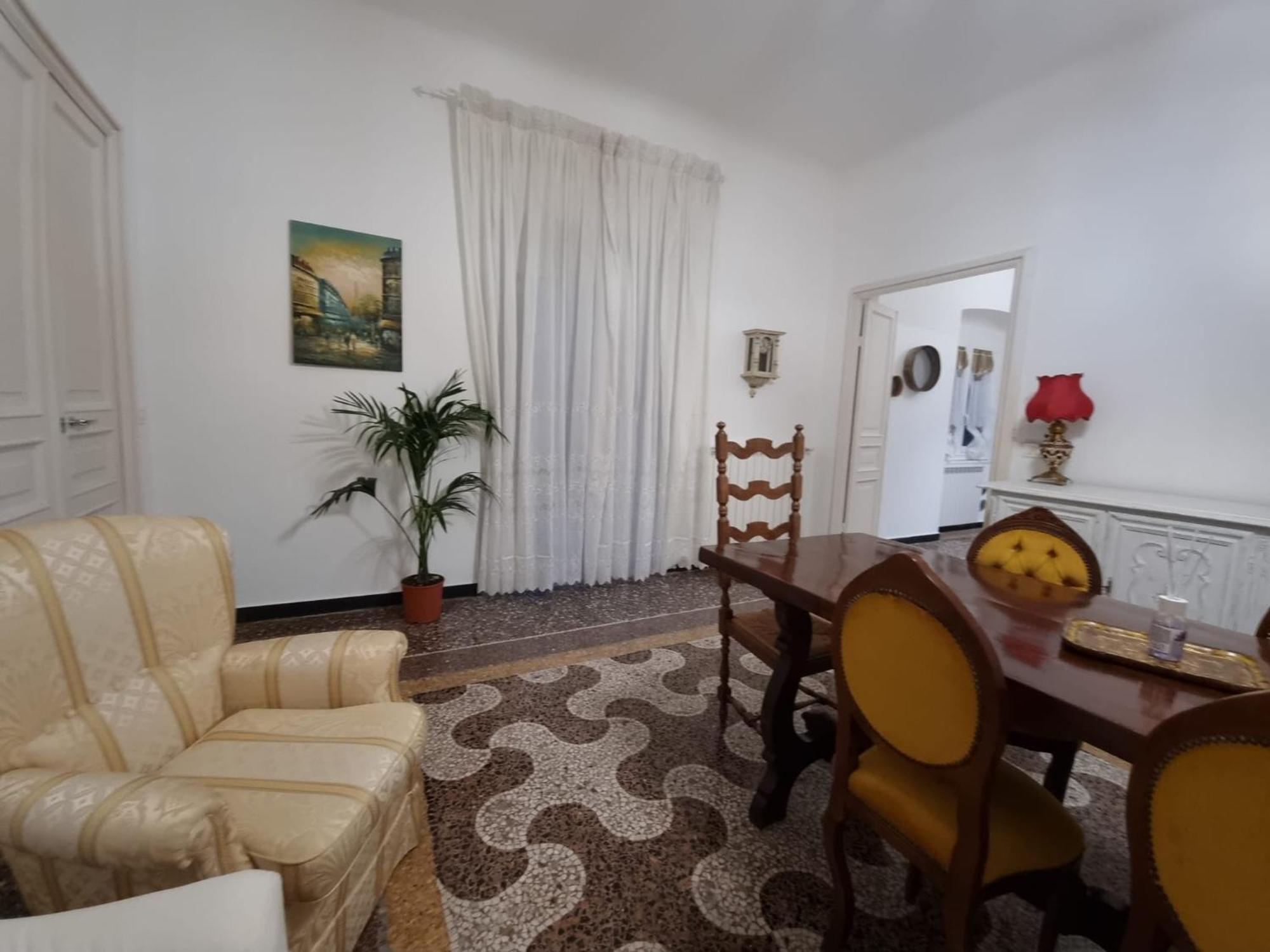 Wow Home - 175 Mq - Posteggio Privato - Davanti Porto Traghetti - Fino A 10 Posti Letto Gênes Extérieur photo