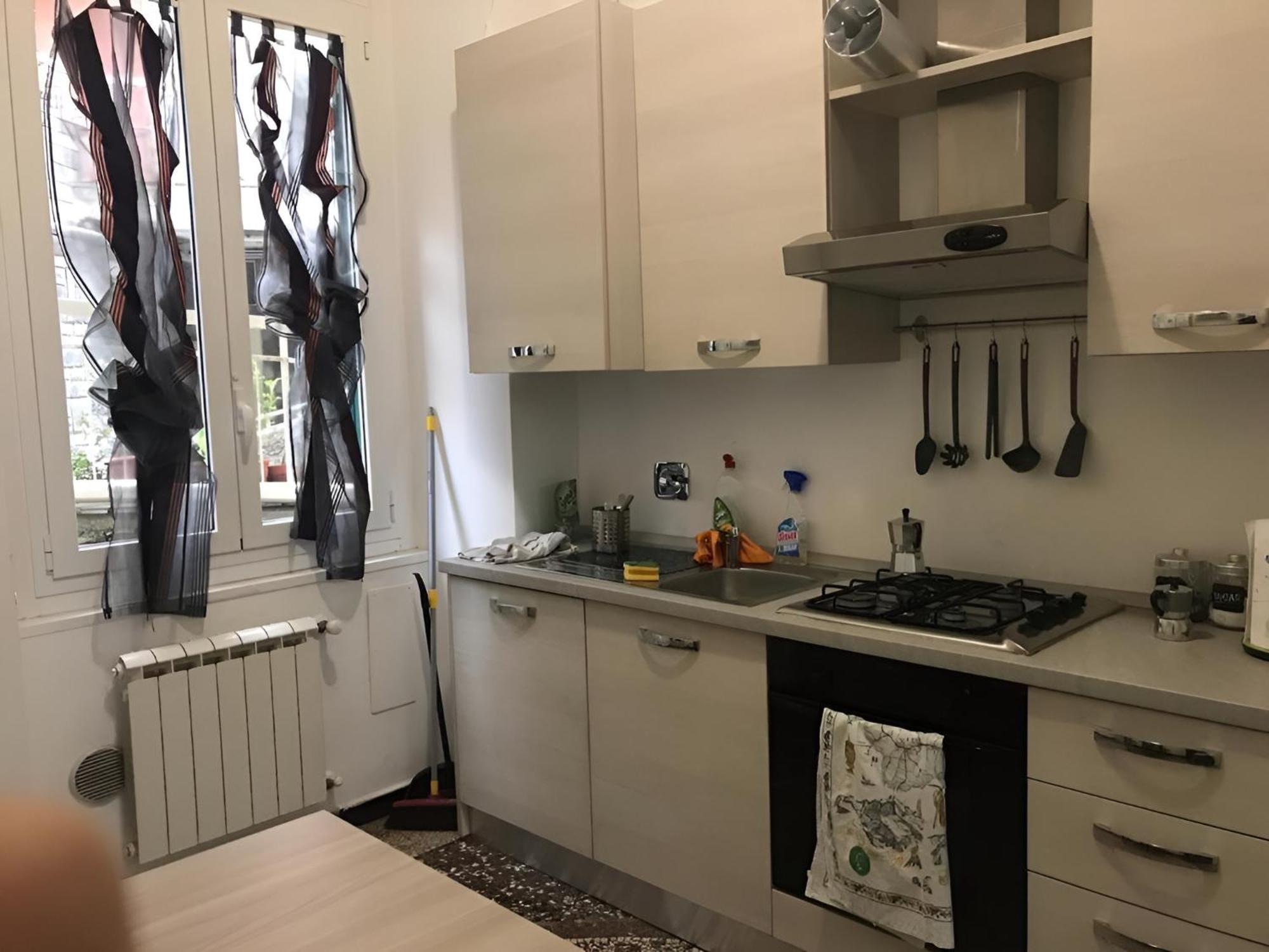 Wow Home - 175 Mq - Posteggio Privato - Davanti Porto Traghetti - Fino A 10 Posti Letto Gênes Extérieur photo